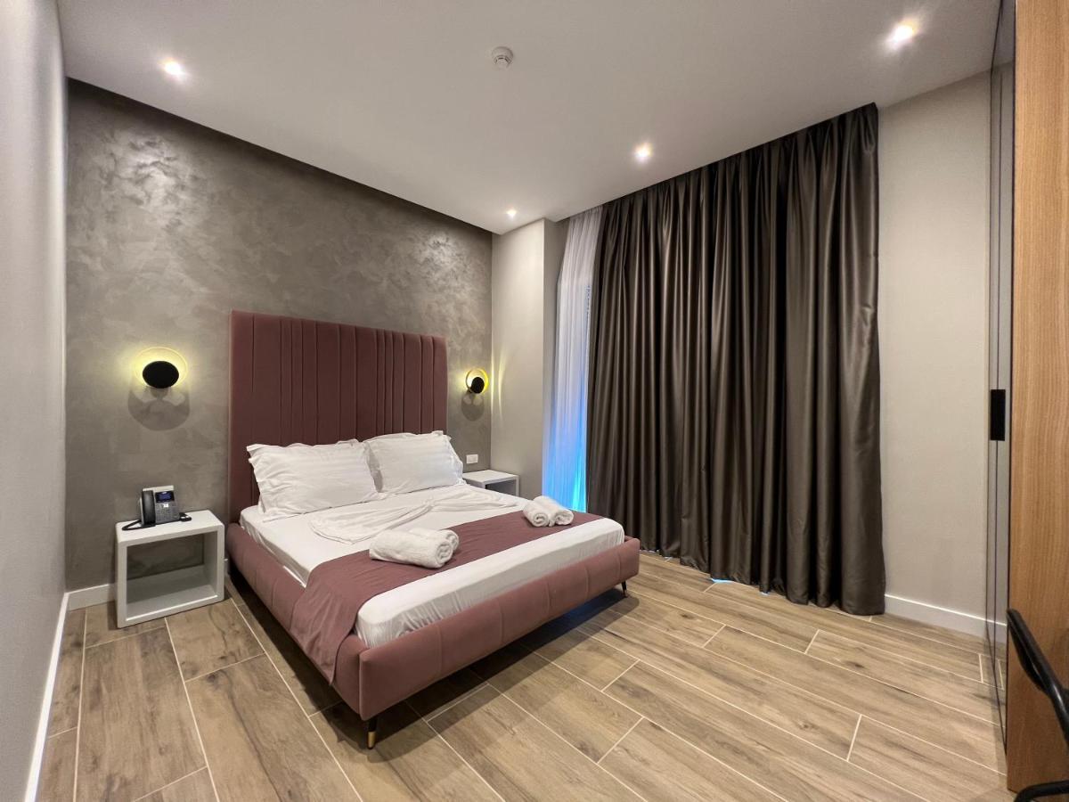Domus Hotel & Apartments Shengjin Luaran gambar