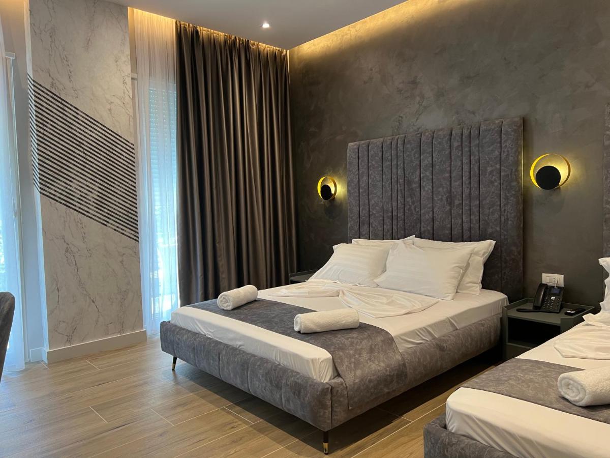 Domus Hotel & Apartments Shengjin Luaran gambar