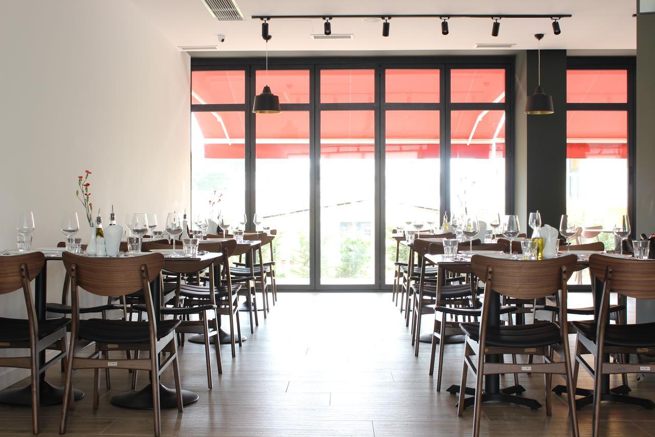 Domus Hotel & Apartments Shengjin Luaran gambar