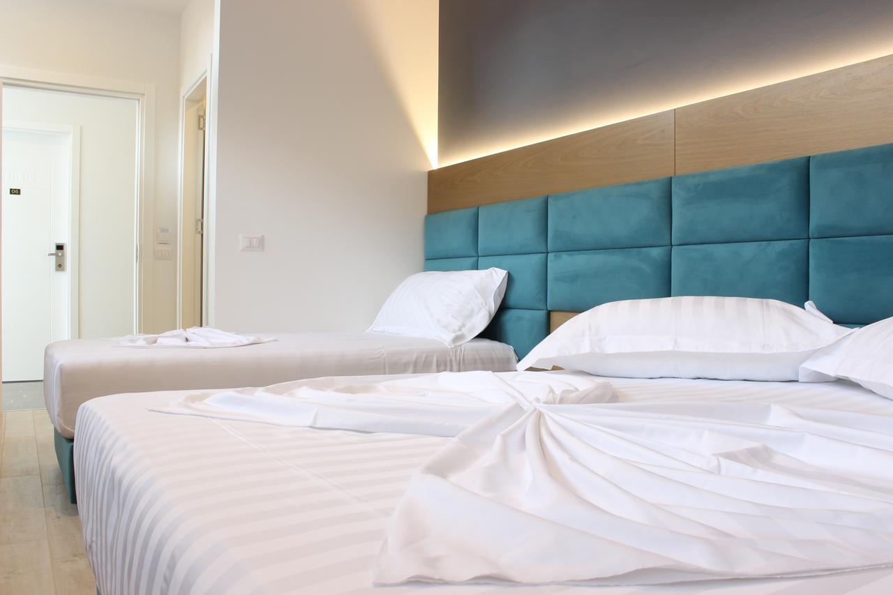 Domus Hotel & Apartments Shengjin Luaran gambar